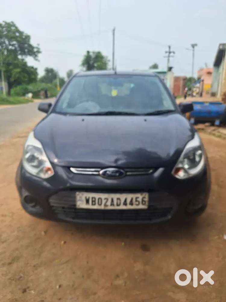 Ford Figo Petrol Exi 2013