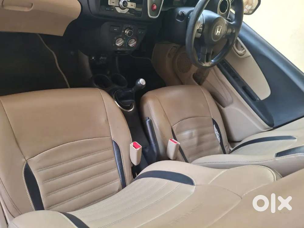 Honda Mobilio V I-vtec 2014 Year Car