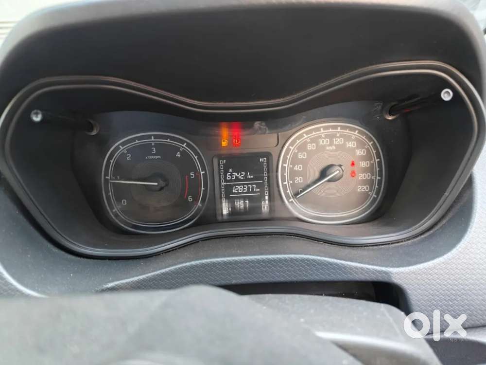Maruti Suzuki Vitara Brezza Ldi (o), 2018, Diesel