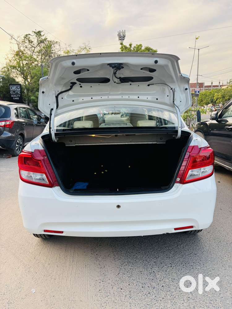 Maruti Suzuki Dzire 1.2 Zxi, 2023, Petrol