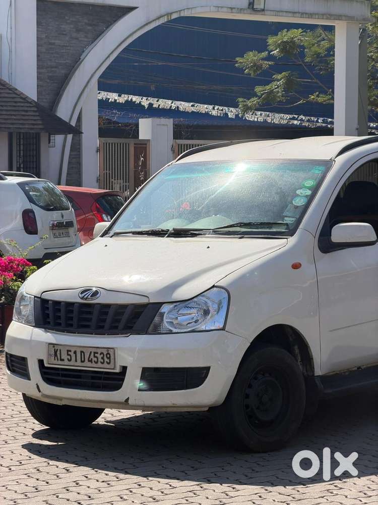 Mahindra Quanto 2017 Diesel Well Maintained 7 Seater For 1 Lakh