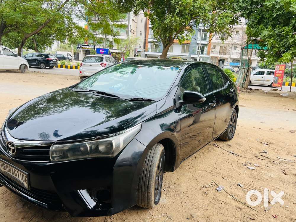 Toyota Corolla Altis 2016
