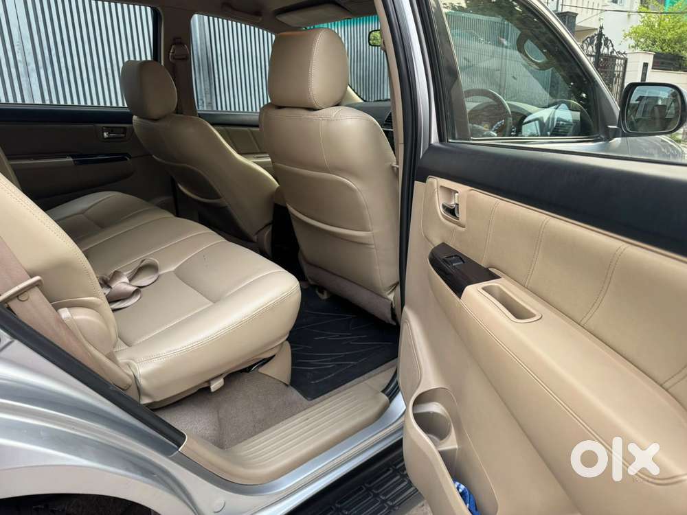Toyota Fortuner 3.0 4x2 Automatic, 2015, Diesel