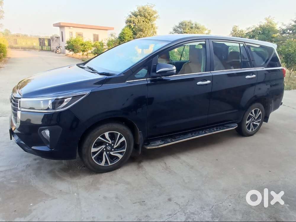 Toyota Innova 2.4 V