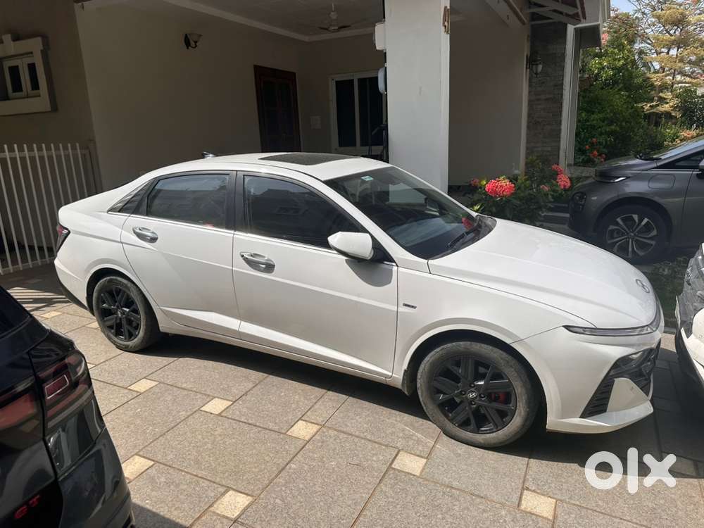 Hyundai Verna 2023 Top End Petrol At Dct Sx(o)