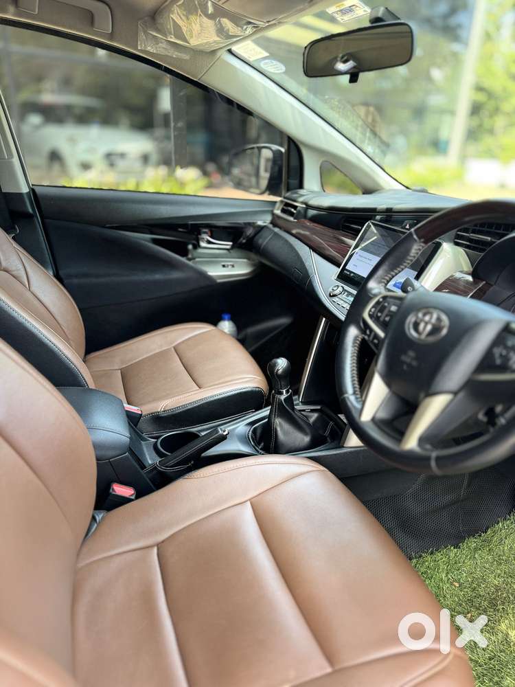 Toyota Innova Crysta [2020-ongoing] 2.4 Vx 7 Str, 2020, Diesel