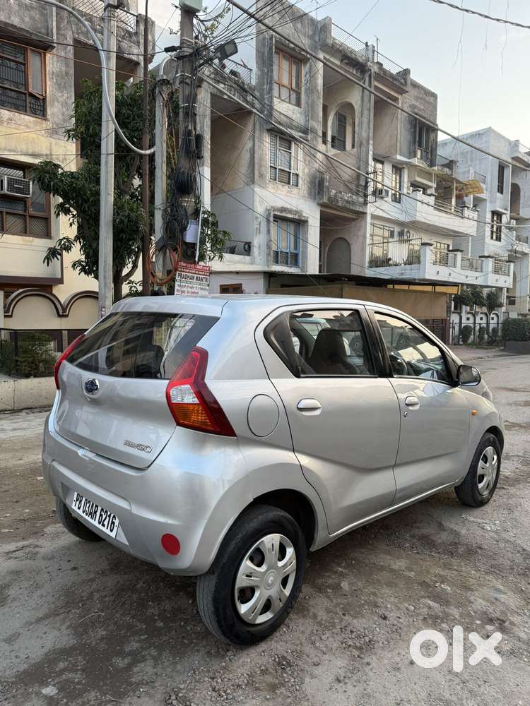Datsun Redigo T Option, 2016, Petrol