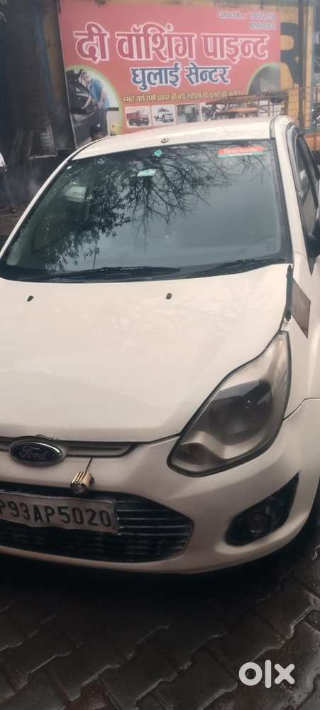 Ford Figo 2015 Diesel 130000 Km Driven