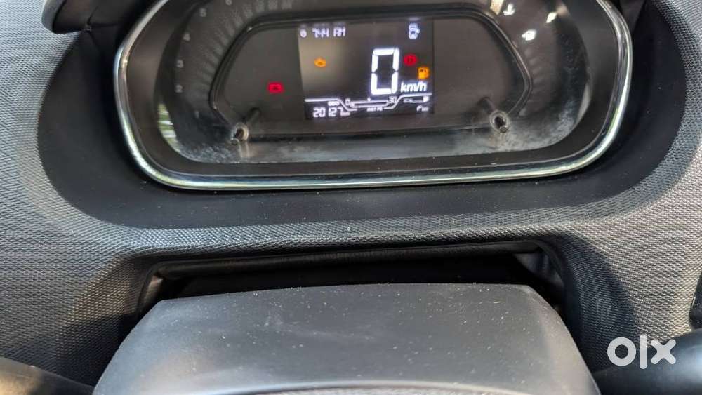 Tata Tiago 1.05 Revotorq Xt, 2023, Petrol