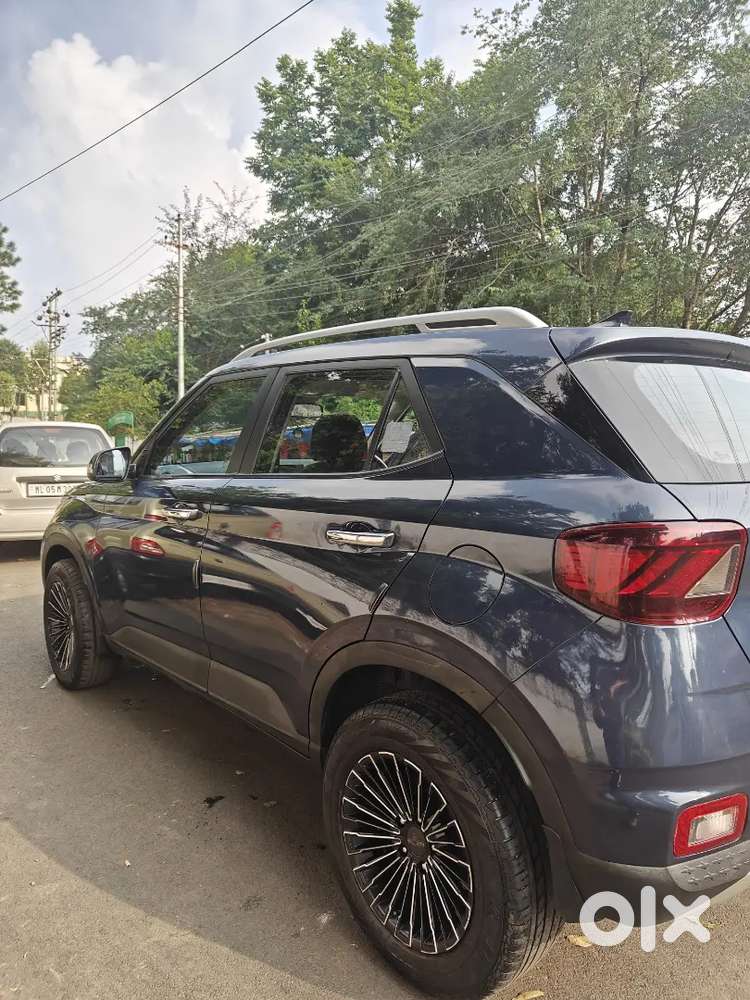 Hyundai Venue Diesel 2022 With Manual Transmission