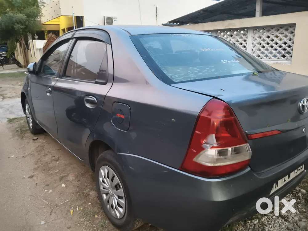 Toyota Etios 2017 Petrol 120000 Km Driven