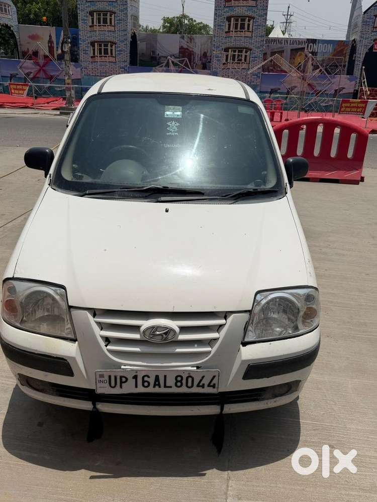 Hyundai 2013 Petrol Car