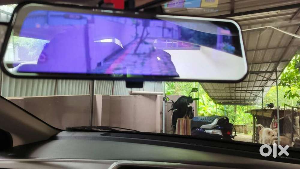 Reverse Camera, Led Screen,door Dampening, Anti Glare Front Glass,