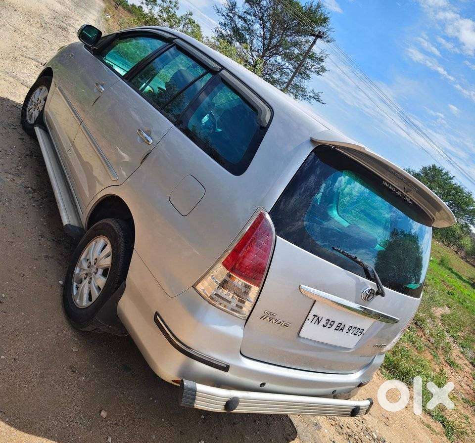 Toyota Innova 2.5 Vx 8 Str, 2011, Diesel