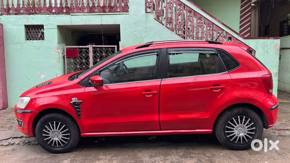 Volkswagen Polo Petrol 2011
