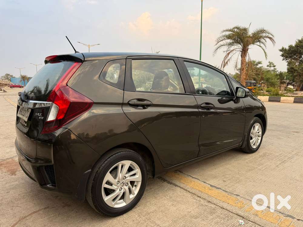 Honda Jazz V Cvt, 2016, Petrol