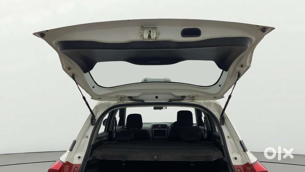 Maruti Suzuki Vitara Brezza 1.5 Zxi, 2022, Petrol