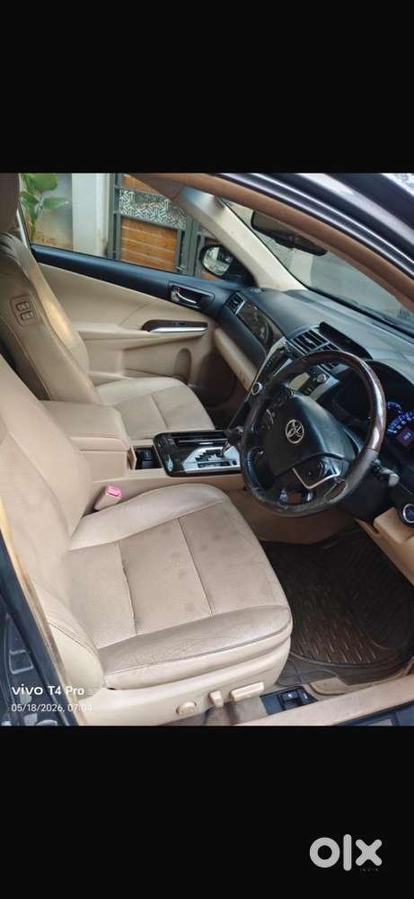 Toyota Camry 2014 Petrol Well Maintained