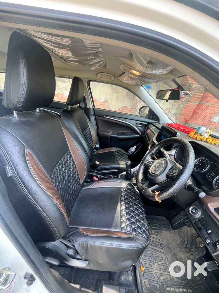 Maruti Brezza Petrol 2025