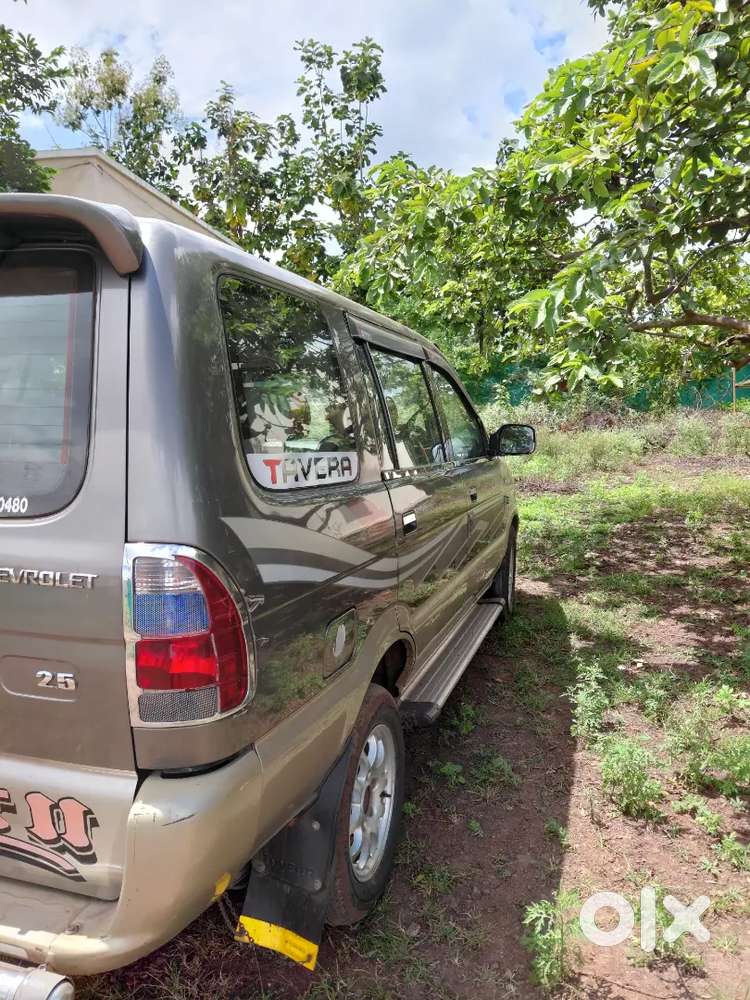 Chevrolet Tavera Ls 2012 9 Seater