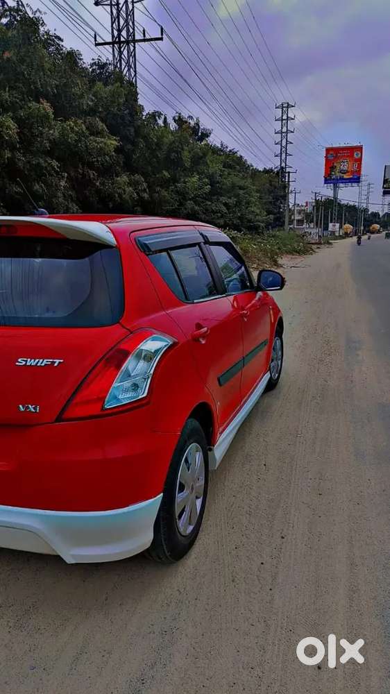 Maruti Suzuki Swift 2015 Petrol 107200 Km Driven
