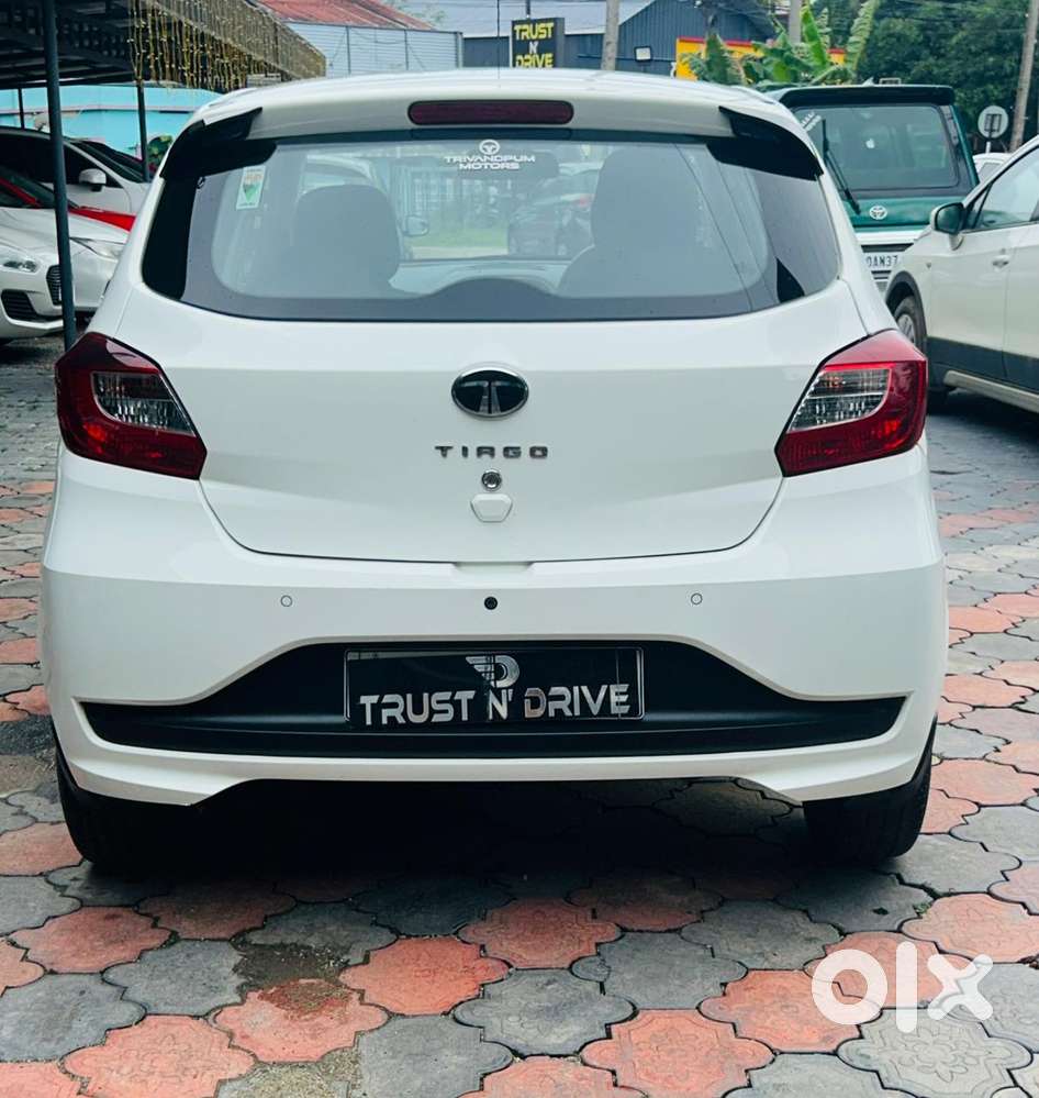Tata Tiago 1.2 Revotron Xz (o), 2024, Petrol