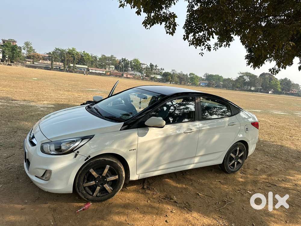 Hyundai Verna 2013 Petrol Well Maintained