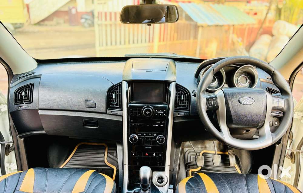 Mahindra Xuv500 2.2 W8 Sportz, 2018, Diesel