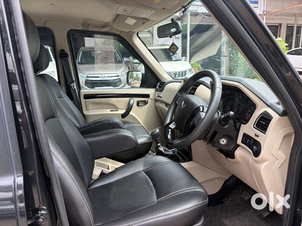 Mahindra Scorpio Classic 2.2 S 11 Mt 7 Str, 2023, Diesel