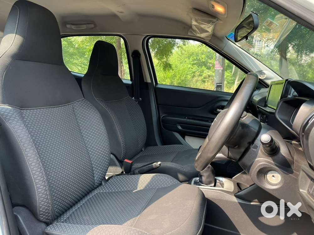 Citroen C3 Shine 1.2 Turbo Dual Tone, 2023, Petrol