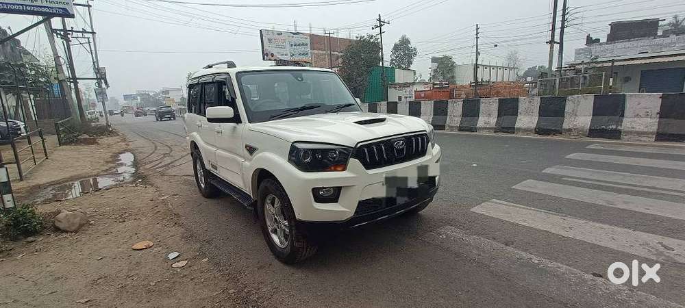 Mahindra Scorpio S10, 2016, Diesel