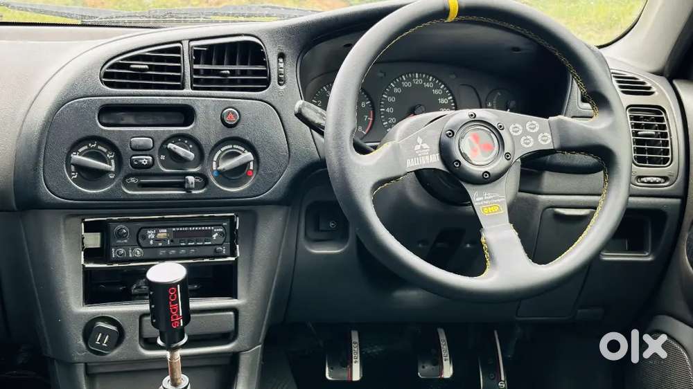 Mitsubishi Lancer 2002 Petrol