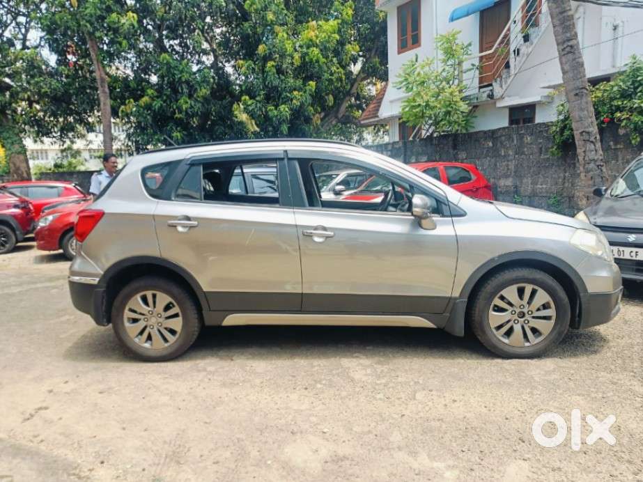 Maruti Suzuki S Cross Ddis 320 Zeta, 2016, Petrol