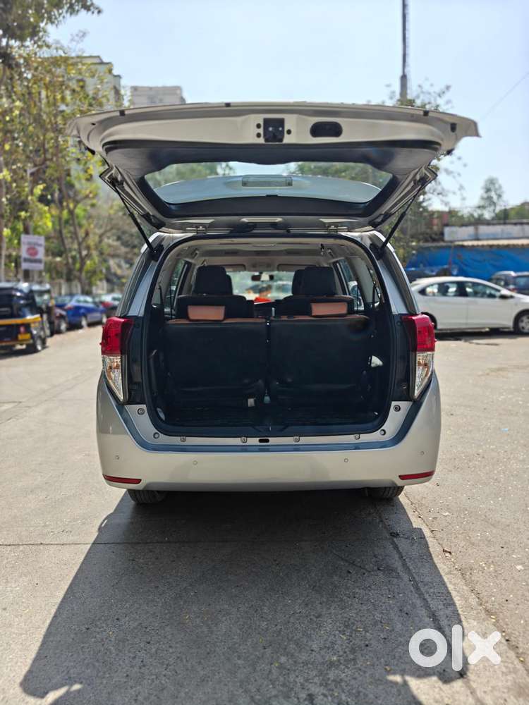 Toyota Innova Crysta 2.4 G Mt 7 Str, 2021, Diesel