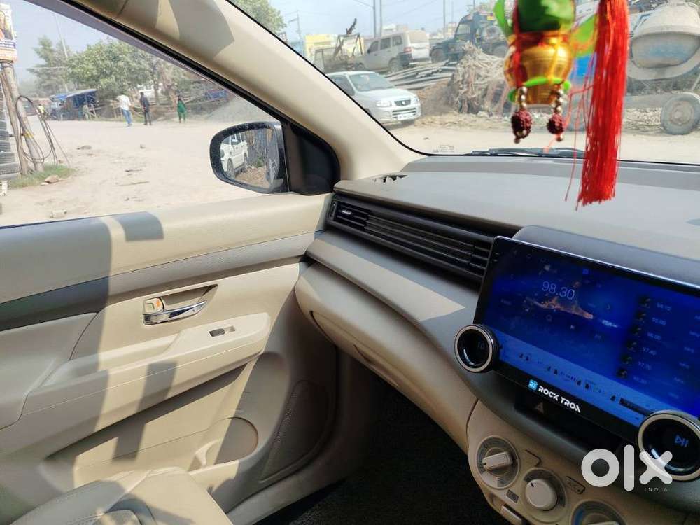 Maruti Suzuki Ertiga Vxi (o) Cng, 2025, Cng & Hybrids