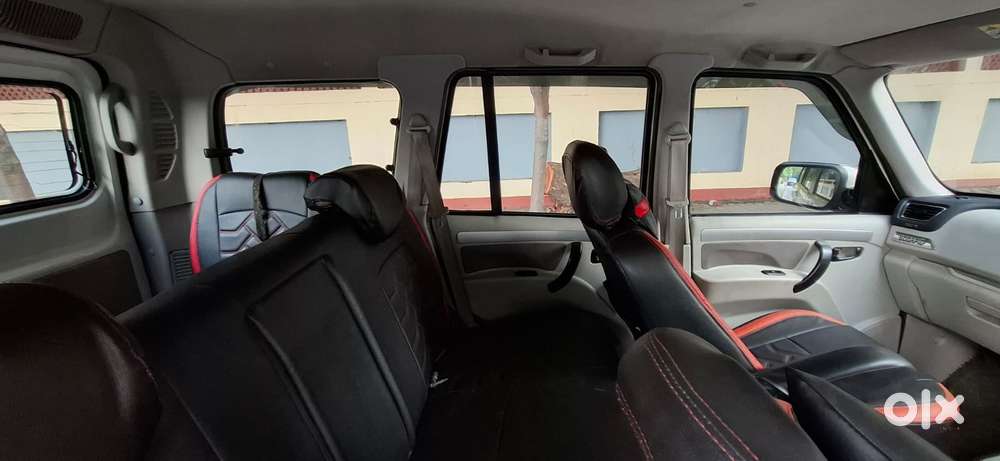 Mahindra Scorpio S10, 2015, Diesel