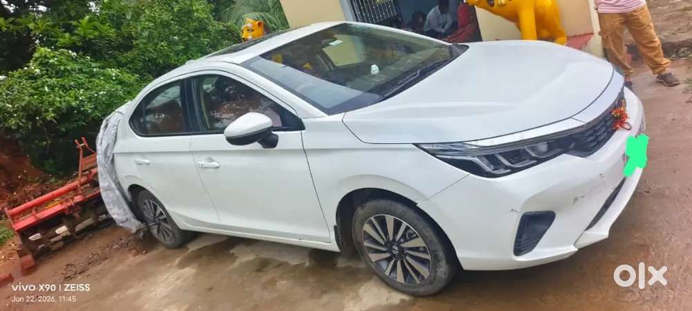 Honda City Zx 2024 Petrol 120000 Km Driven