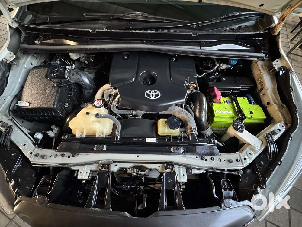 Toyota Innova Crysta 2.8 Zx At, 2022, Diesel