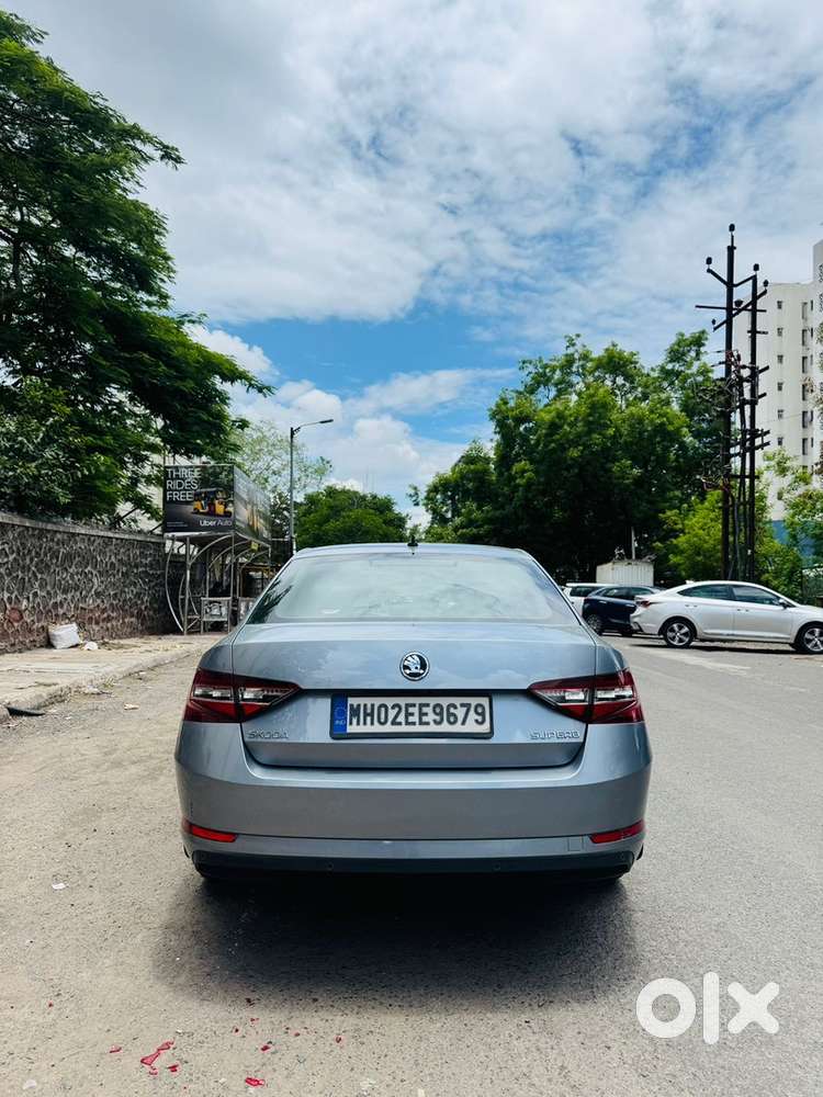 2016 Skoda Superb Petrol