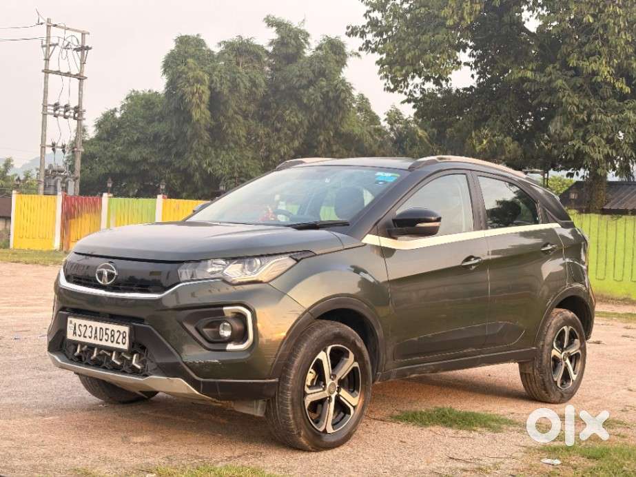 Tata Nexon 1.2 Revotron Xza Plus, 2022, Petrol