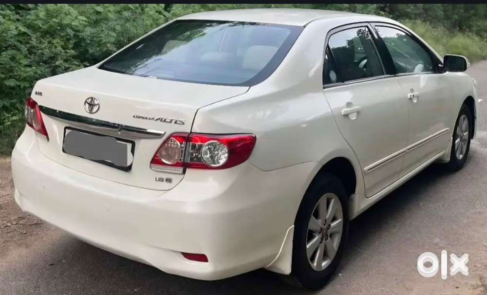 Toyota Corolla Altis 2013 Petrol Well Maintained