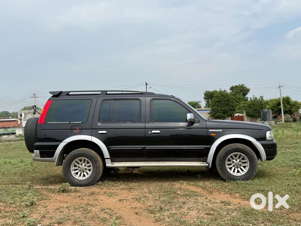Ford Endeavour 2.5l 4x2 Mt, 2004, Diesel