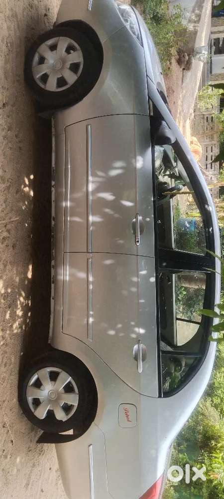 Tata Manza Aura 2010