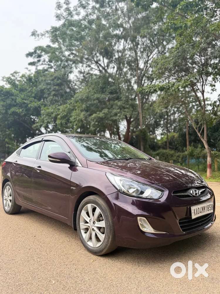 Hyundai Verna Fluidic 1.6 Vtvt Sx, 2014, Petrol