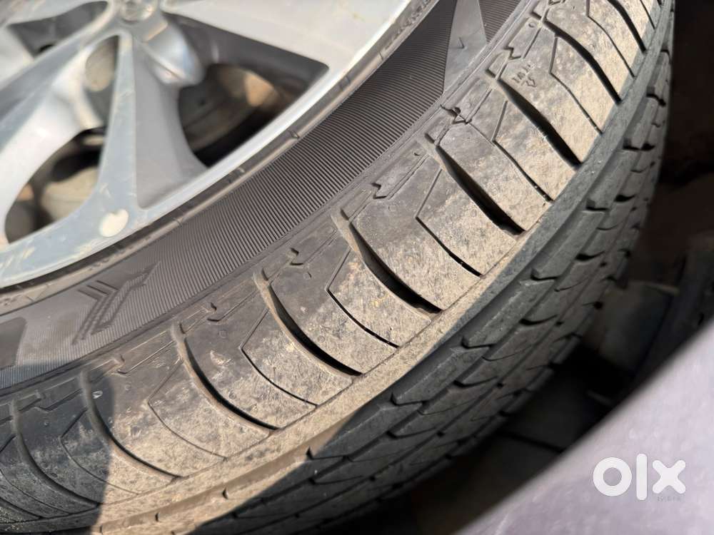 Very Less Driven Premium Hachback Well Maintained Top Model I20