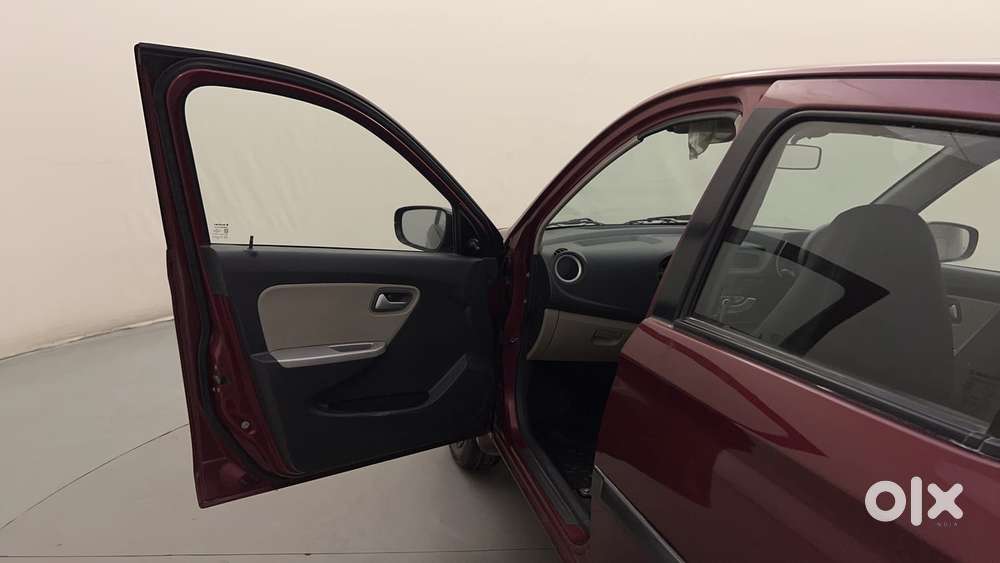 Maruti Suzuki Alto K10 1.0 Vxi Amt, 2016, Petrol