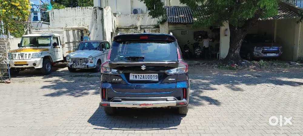 100% Company Service, Flood Free, Accident Free Well Maintained Car