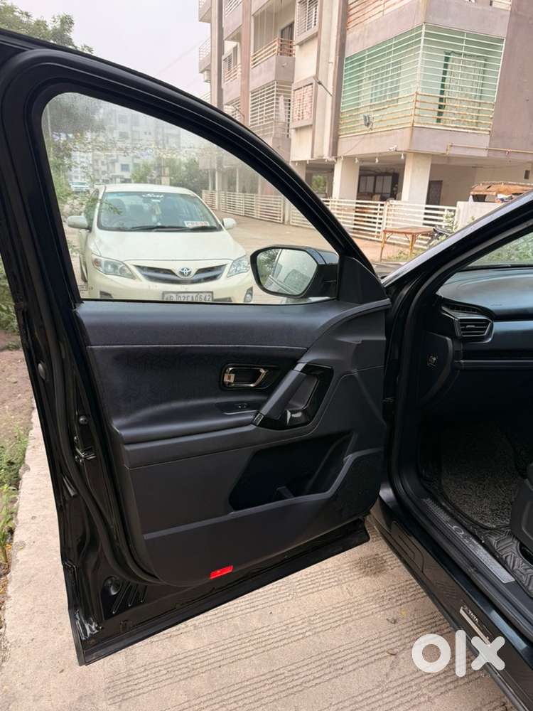 Tata Harrier Adventure 2024