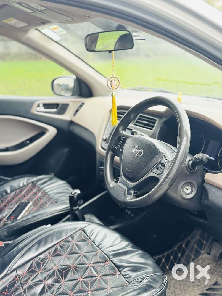 Hyundai I20 Asta (o) 1.2 Mt, 2020, Petrol