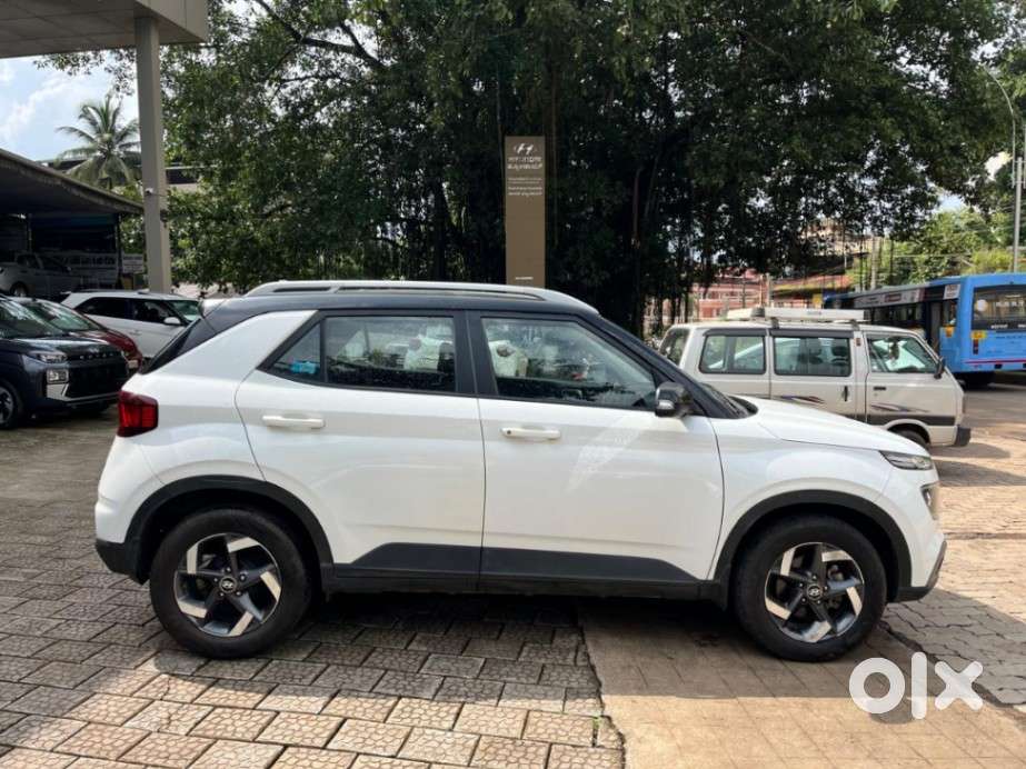 Hyundai Venue Sx Turbo, 2020, Petrol